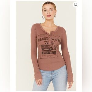 CLEO + WOLF WOMEN'S RUST BELT LONG SLEEVE HENLEY SHIRT (NWOT - XL).